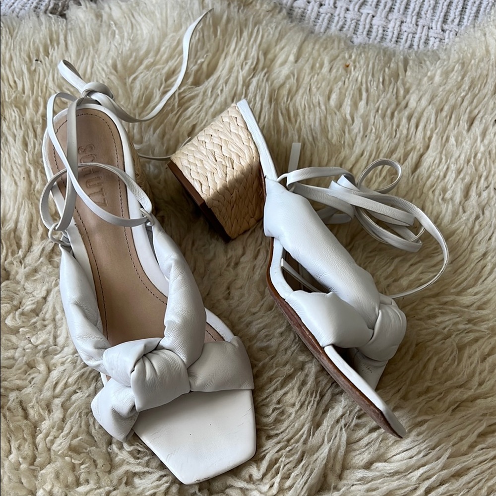 SCHUTZ White Knotted Sandals with Square Toe